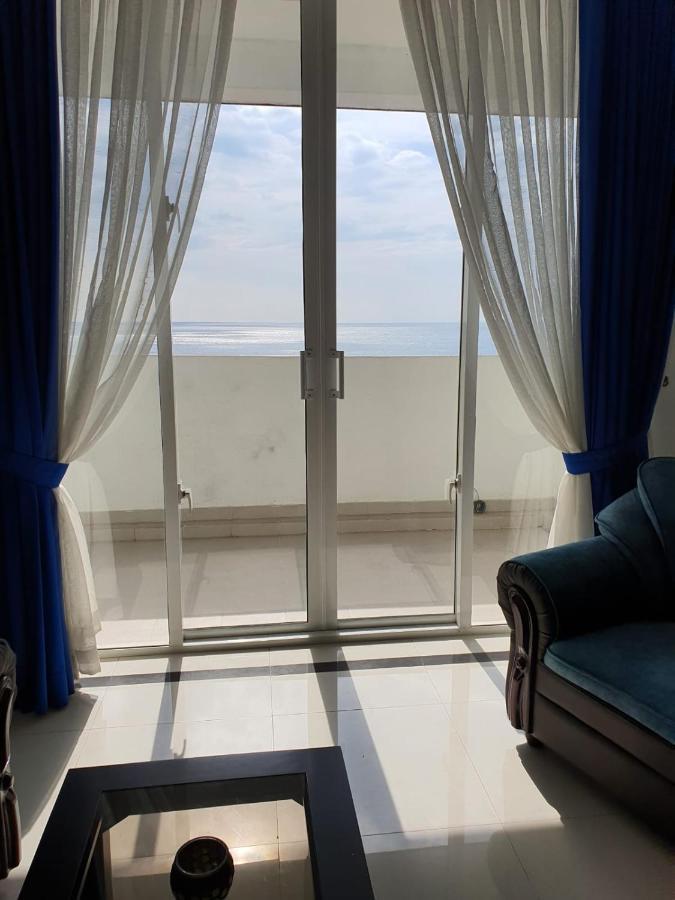 New 2 Bedroom Apartment, 100M Away From The Beach Dehiwala-Mont Lavinia Extérieur photo