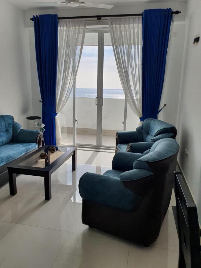 New 2 Bedroom Apartment, 100M Away From The Beach Dehiwala-Mont Lavinia Extérieur photo