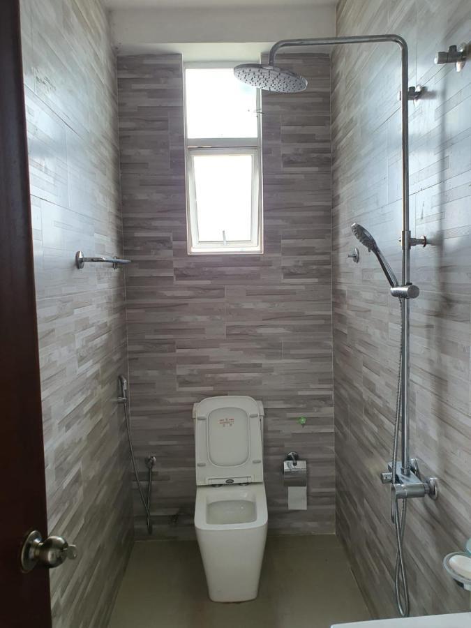 New 2 Bedroom Apartment, 100M Away From The Beach Dehiwala-Mont Lavinia Extérieur photo
